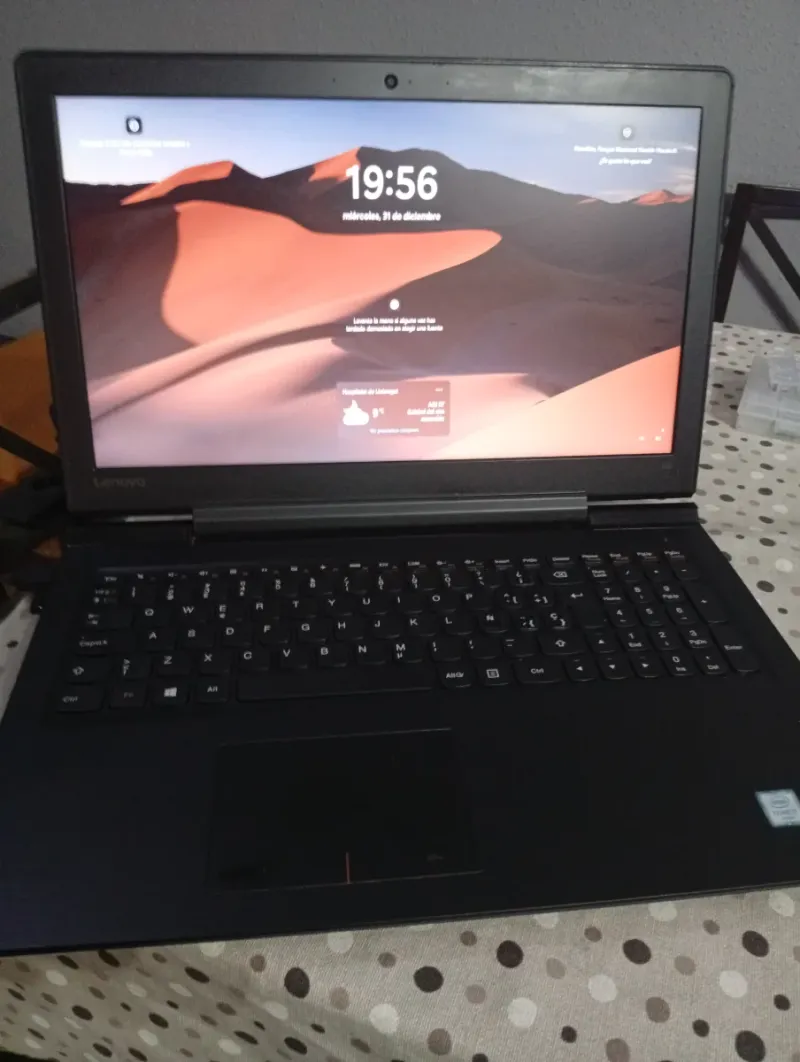 Lenovo 700 15isk i7 16GB 4GB GPU afbeelding 7