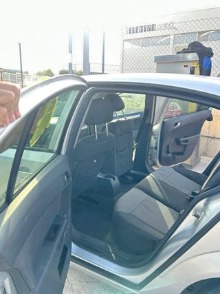 Opel Astra 2009
