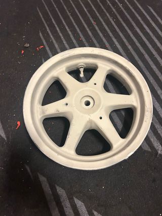 Llanta trasera Jog sin neumático