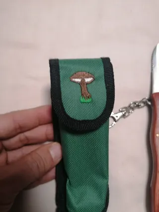 Navaja para setas con funda