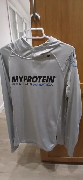 Sudadera Myprotein Gris con Capucha