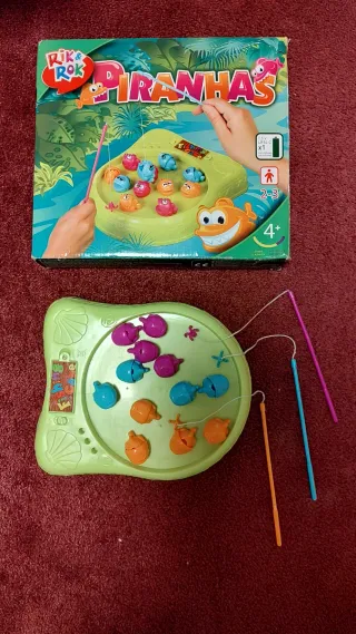 Juego Pirañas Rik & Rok