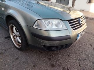 Volkswagen Passat 1.9 TDI 100 cv