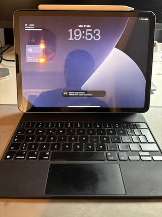 iPad Air 4 64GB + Magic Keyboard + Pencil 2