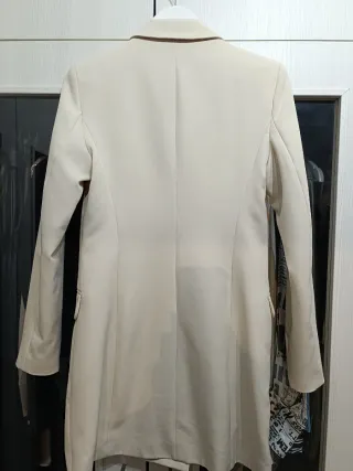 Vestido americana Stradivarius beige Talla M