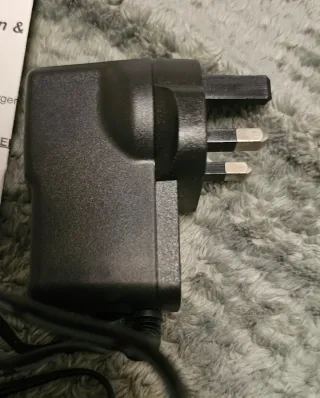 Cargador INOV8 Universal Li-ion/NiMH UK (Inglaterr