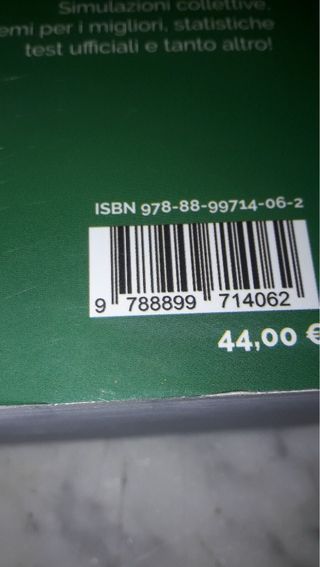 N.2 LIBRI PER LA PREPARAZIONE AI TEST DI MEDICINA"