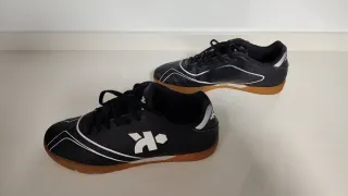 Zapatillas fútbol sala Kipsta Talla 34