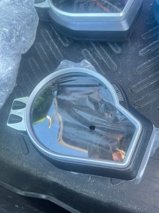 Caja velocímetro CBR 1000 RR 08-11 Nueva
