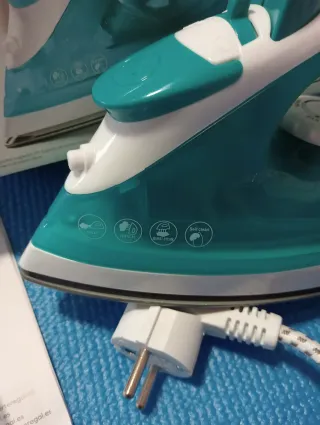 Plancha de vapor Argon 160ml-1600W