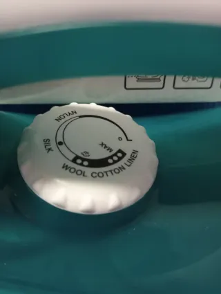 Plancha de vapor Argon 160ml-1600W