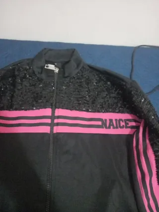 Felpa bambina NAICE nera e rosa