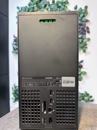 Xbox Series X + Forza Horizon + Mando + Garantía