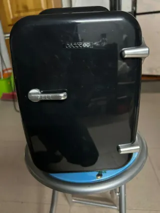 Cecotec Bolero Minicooling 4L Negra