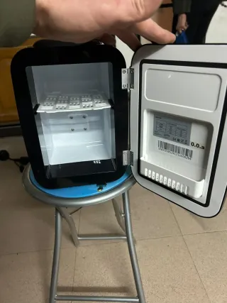 Cecotec Bolero Minicooling 4L Negra