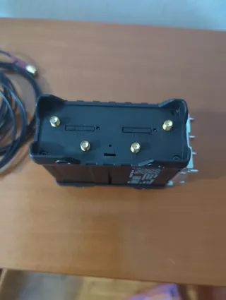 Router teltonika rut950  sin cargador