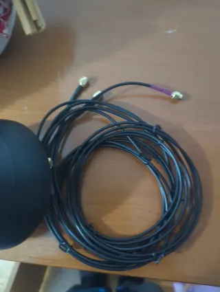 Router teltonika rut950  sin cargador