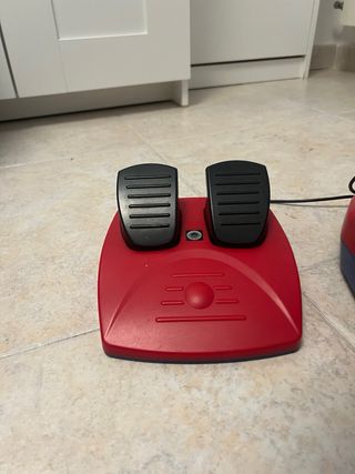 Volante Mario Kart Switch con pedales