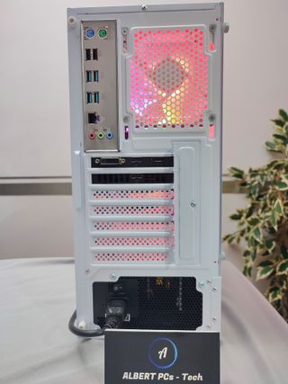 PC Gaming RTX 2060, 32gb RAM, 512GB NVMe 14 NCLEOS