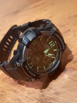Reloj Casio Chronograph WR 100M