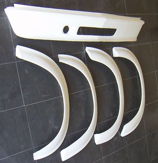 045-KIT DE FIBRA BMW 2002 TURBO