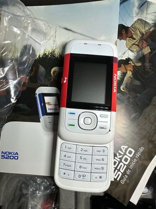 Nokia 5200 totalmente Nuevo! NO NEGOCIABLE!