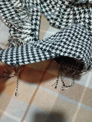 Set cappello e sciarpa pied-de-poule