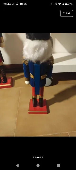 Schiaccianoci con spada