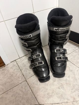 Botas de esquí Nordica Talla 40-40.5