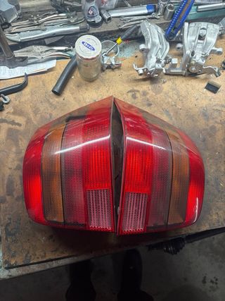 Pilotos traseros Golf 4