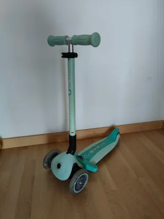 Patinete Globber Go Up Active con luces