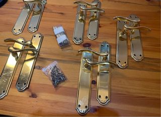 Pack manetas manillas puertas doradas