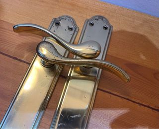 Pack manetas manillas puertas doradas