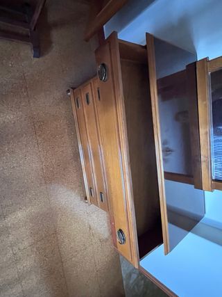 Cómoda de madera