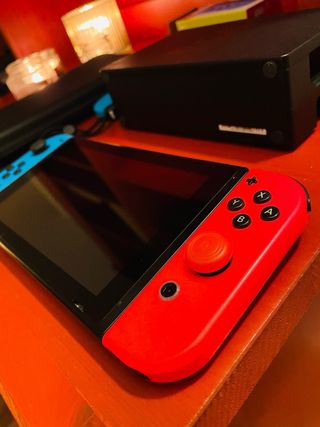 Nintendo Switch Completa (Dock, HDMI, Mandos)