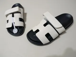 Sandalias Hermes Blancas y Negras