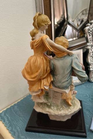 Statua Coppia Romantica con Chitarra