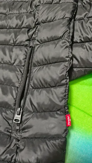 Chaqueta Plumífero chupa Levi's Negra original