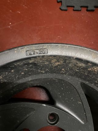 Llantas nissan terrano