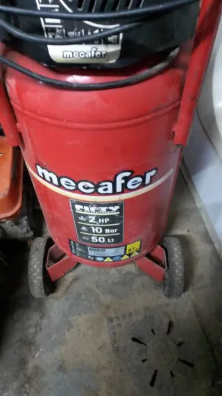 Compresor Mecalfer 50L 2HP 10 Bar