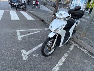 Honda Vision 110 Blanca NEGOCIABLE