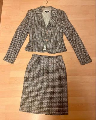 Conjunto Chaqueta y Falda Tweed