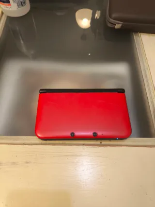 Nintendo 3DS XL Rossa