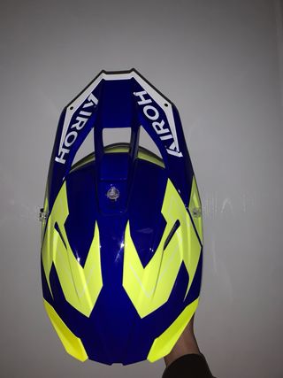 Casco Airoh Azul y Amarillo
