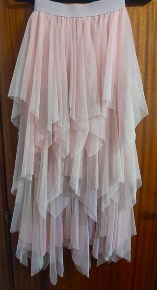 Falda tul rosa volantes
