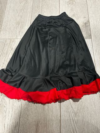 Falda flamenca baile negro y rojo Talla 6 años