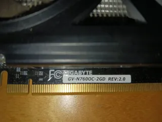 Tarjeta Gráfica Gigabyte N7600C