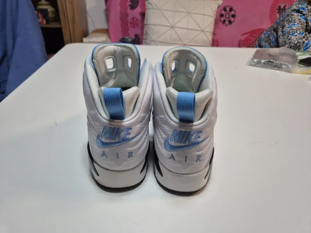 Nike Air Jordan Blancas y Azules