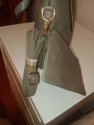 Bolso verde oliva nuevo