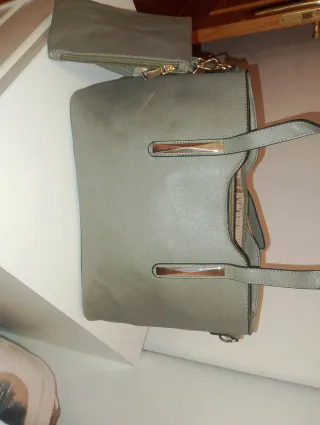 Bolso verde oliva nuevo